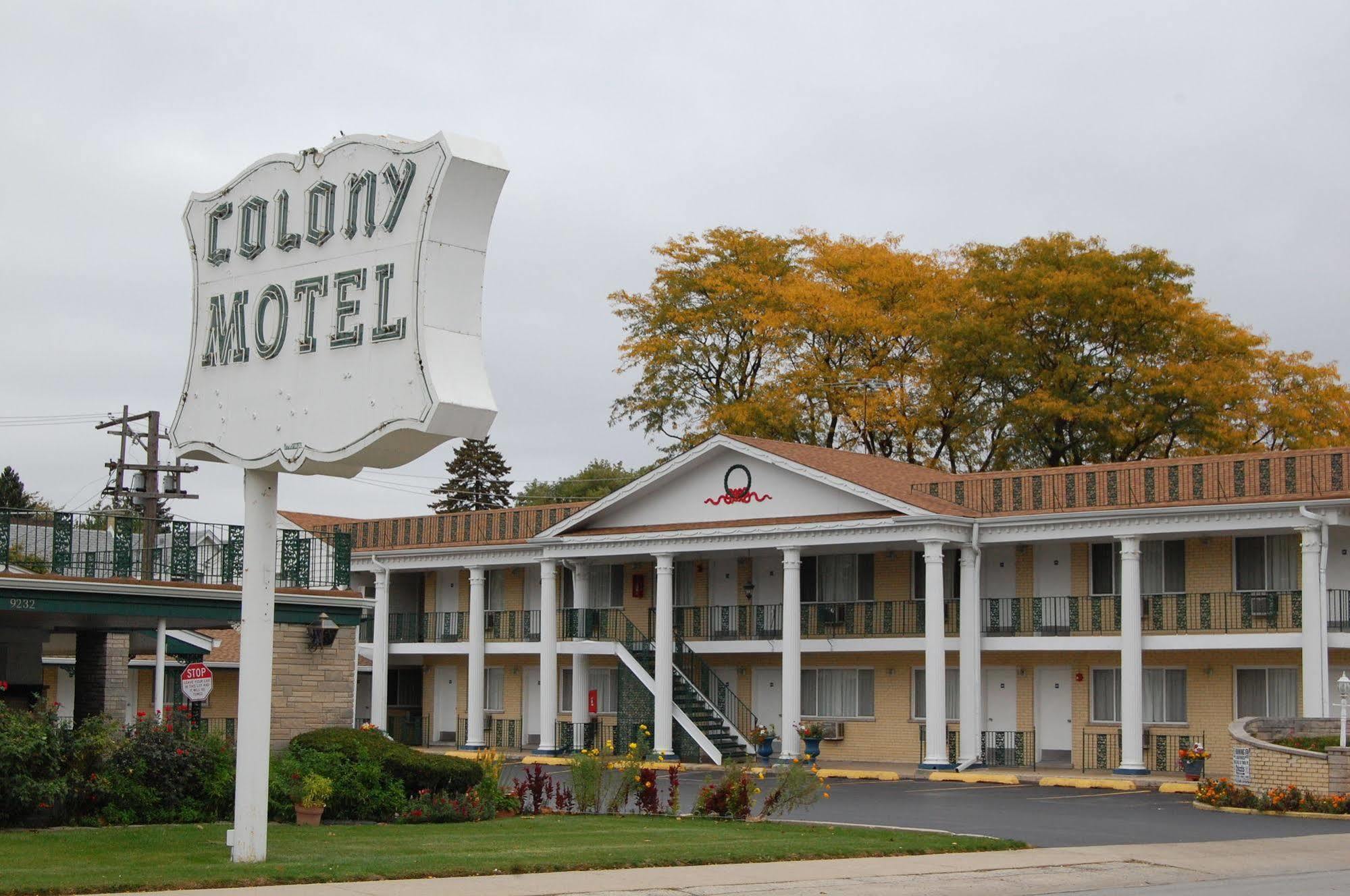 Colony Motel Brookfield Exterior foto